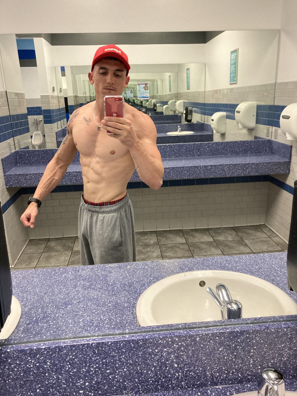 esmfit OnlyFans profile picture