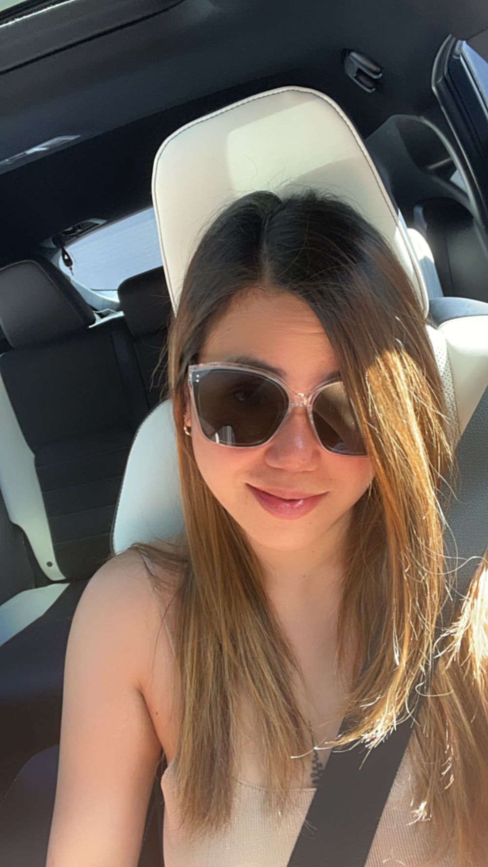 ara2424 OnlyFans profile picture