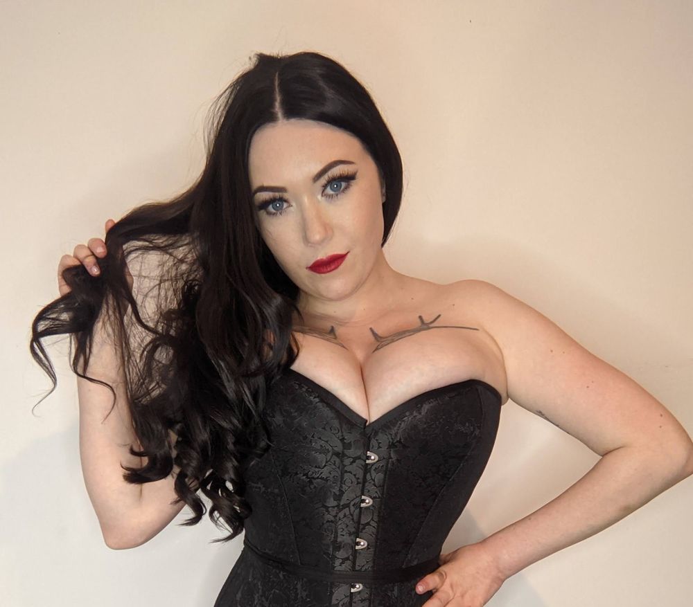 rosie_snow OnlyFans profile picture