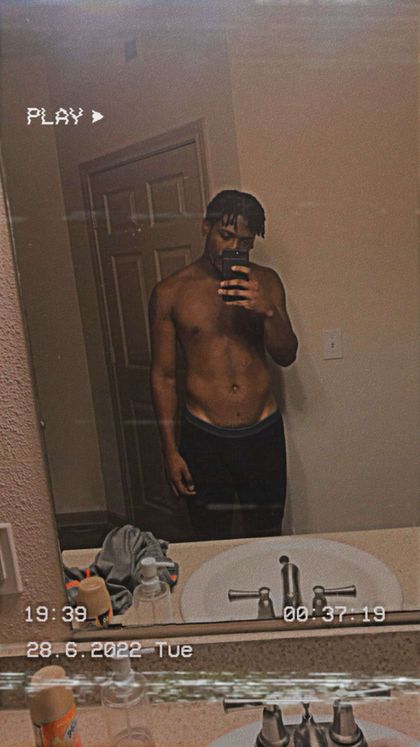 vonthadon22 OnlyFans picture