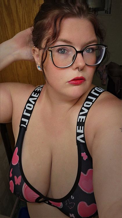 lizzieember OnlyFans picture