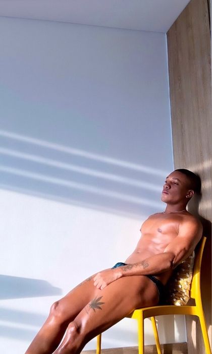 mikeclivevillarreal OnlyFans picture