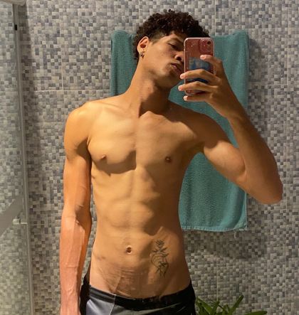 twinkbig19cm OnlyFans picture