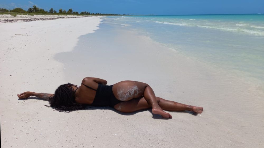 adriana.fernando OnlyFans profile picture