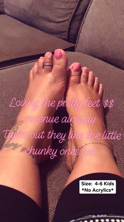 redsprettyfeet OnlyFans picture