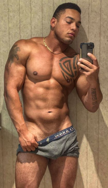 enzodelorian OnlyFans picture