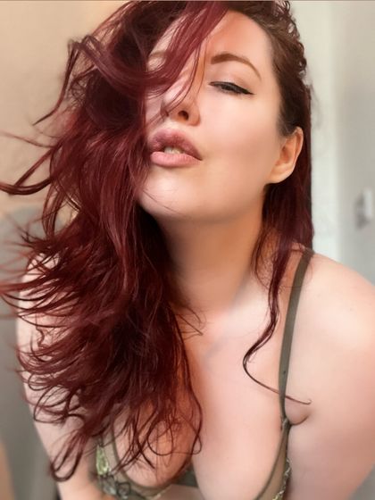 curiouskittypremium OnlyFans picture