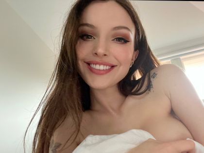 heyitsvenuz OnlyFans picture