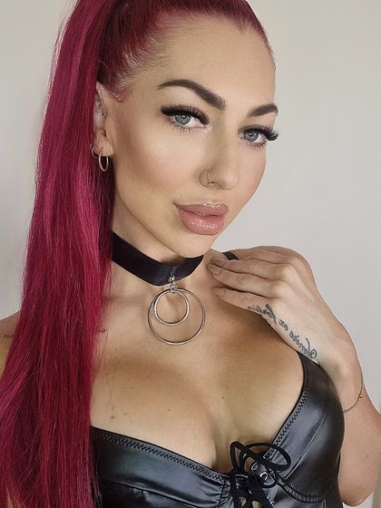 littleredrubyjade OnlyFans picture