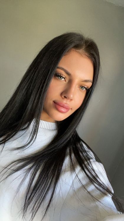 kourtneykake OnlyFans picture