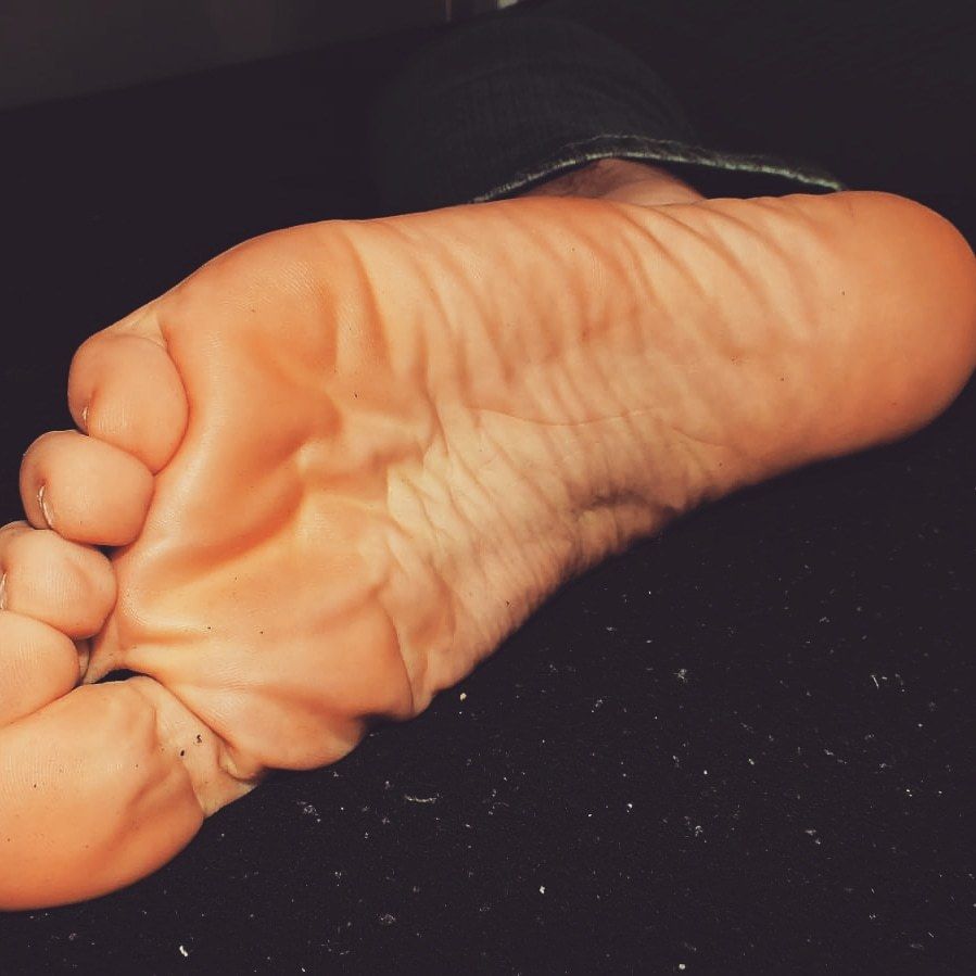 enjoy.body.and.foot OnlyFans profile picture