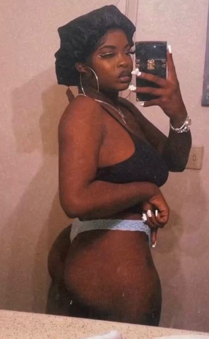 theerealnette OnlyFans picture