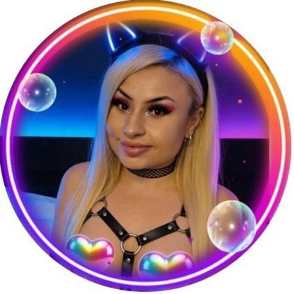 queenofgooners OnlyFans picture