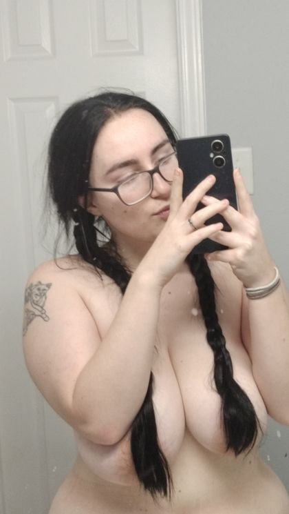 citrusfroggy OnlyFans picture