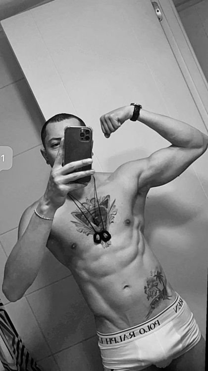 asianlatin321 OnlyFans picture