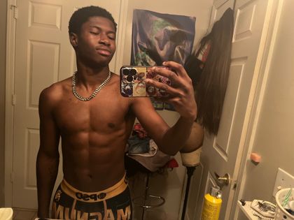 loverboyyquan18 OnlyFans picture