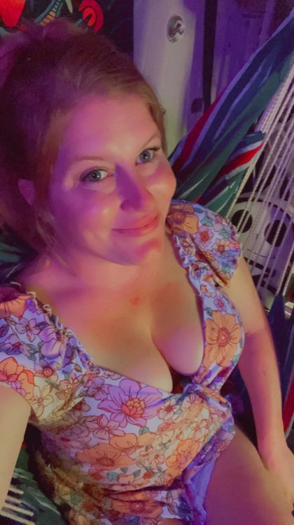 hisnaughtywifey12 OnlyFans picture