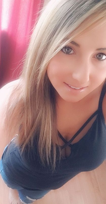 canadiancutie32 OnlyFans picture