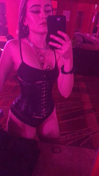 qt-kit-kat OnlyFans picture