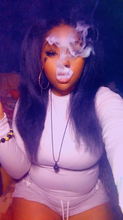 softpinksativa OnlyFans picture