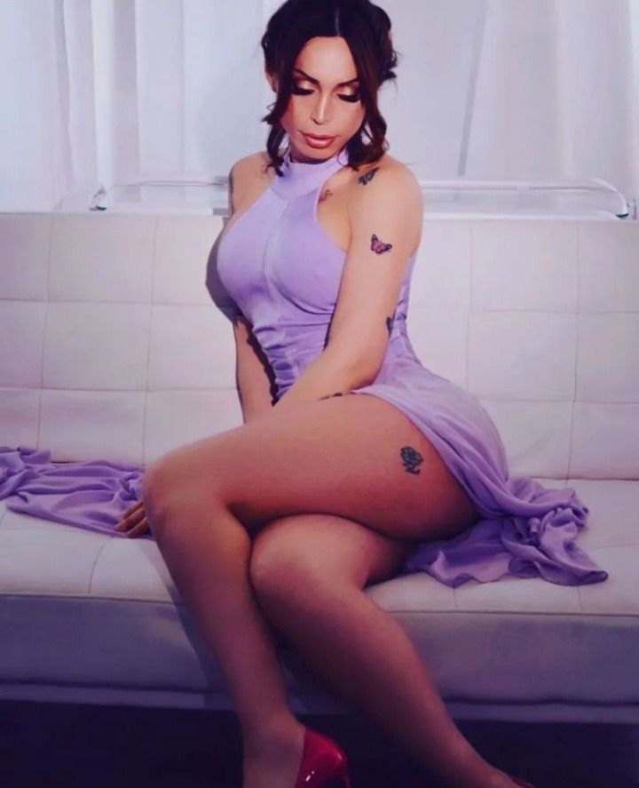 helenadelacourx OnlyFans profile picture