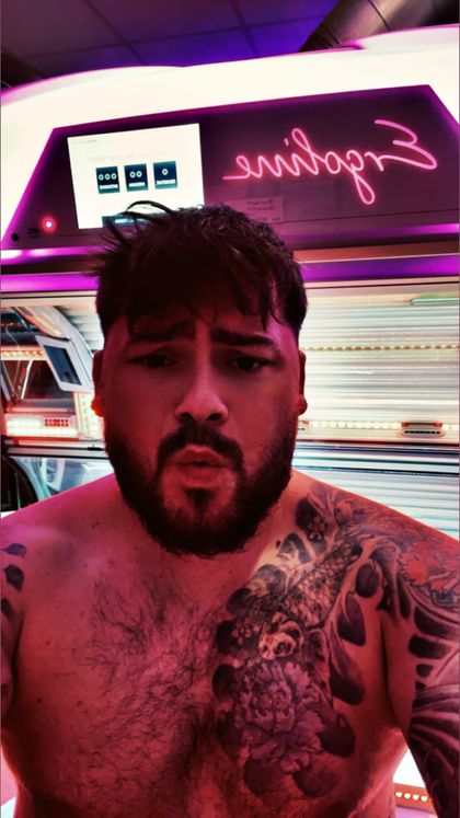 mrhawkes OnlyFans picture