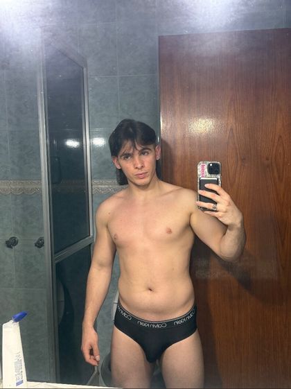 gonluex OnlyFans picture