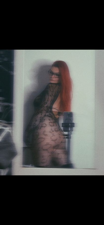kinkyxbrattt OnlyFans picture