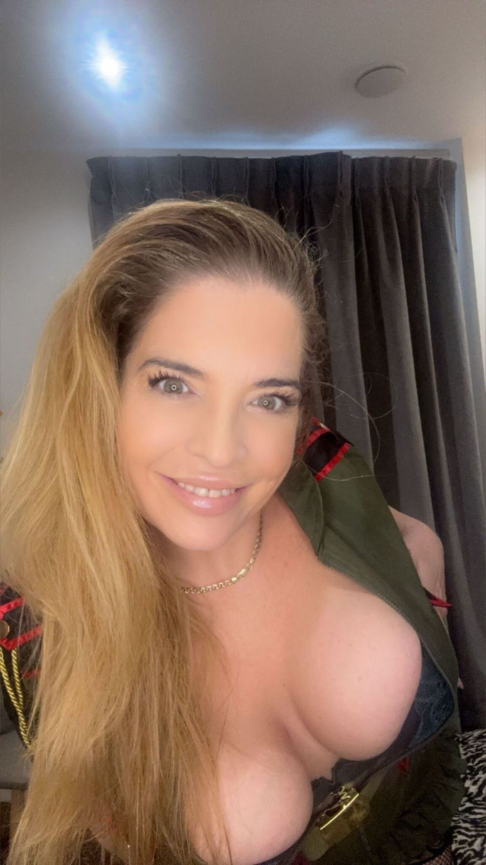 eveparaiso OnlyFans profile picture