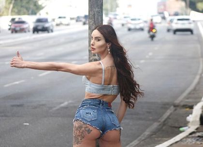 vivianyaguilera OnlyFans picture