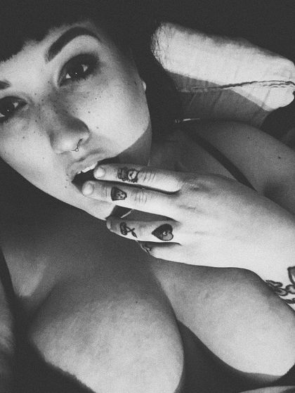 phoenixviolet OnlyFans picture