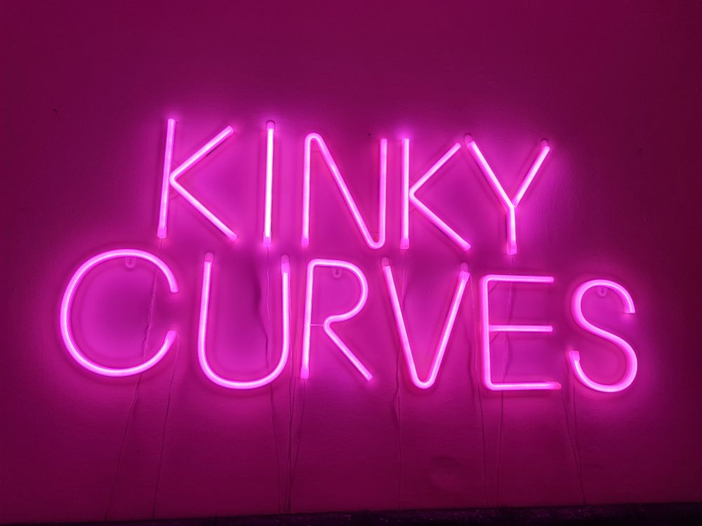 kinkyxcurves OnlyFans profile picture