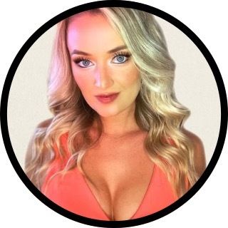 carlycollins OnlyFans picture