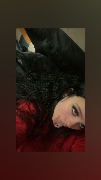 prettypurpleflowers OnlyFans picture
