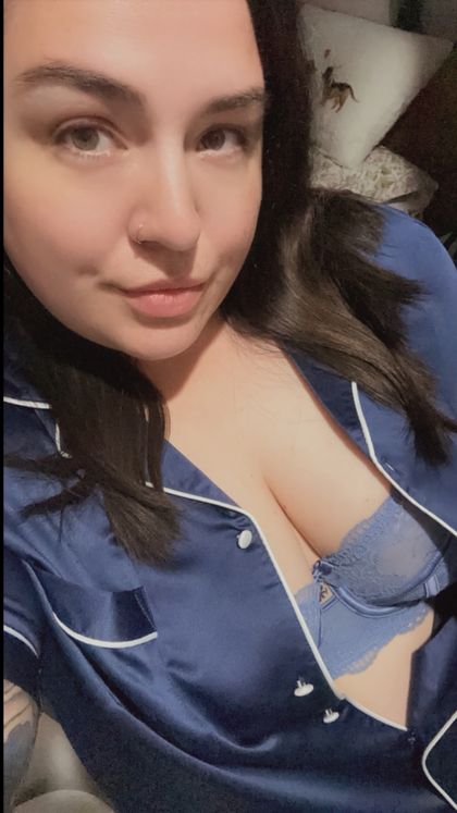 laura.james OnlyFans picture