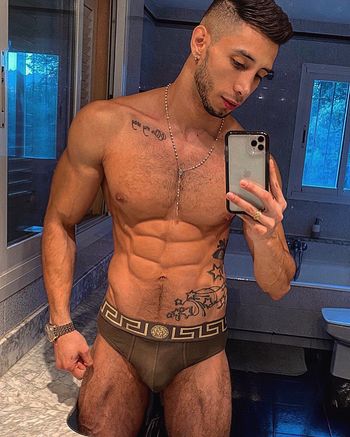 Angel Lucxooon