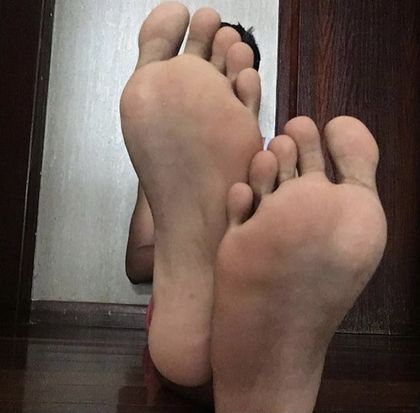 j.feet OnlyFans picture