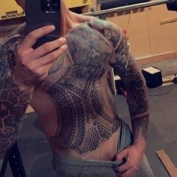 totheninestattooed OnlyFans picture