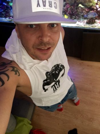 Niceboy2500