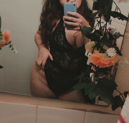foreignbabexxx OnlyFans picture