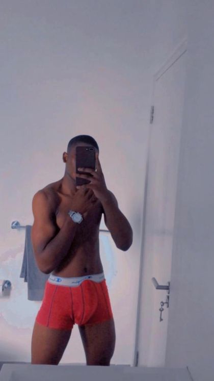 ilovetopboy OnlyFans picture