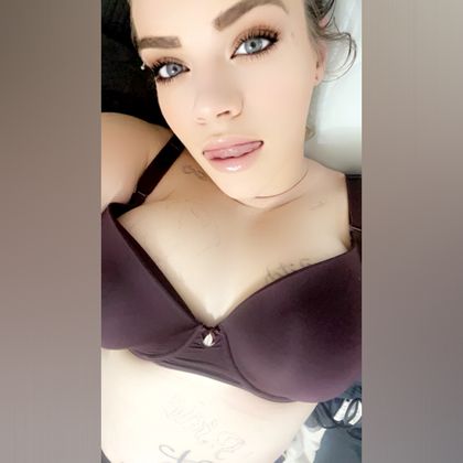 sexyathenaaaa OnlyFans picture