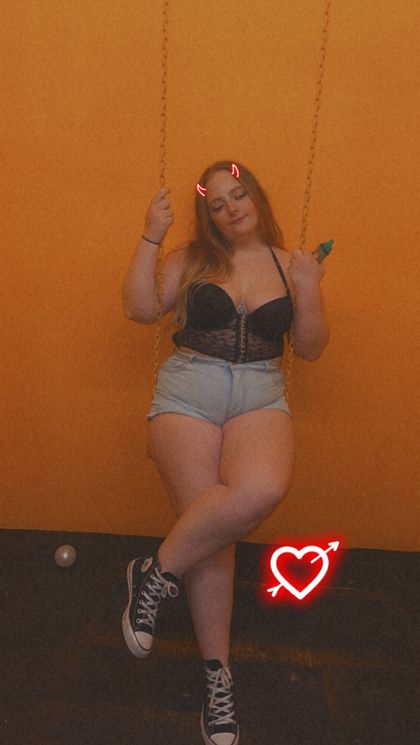mollyr19 OnlyFans picture