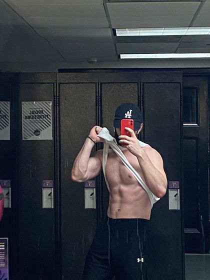 whosyourdaddy27 OnlyFans picture