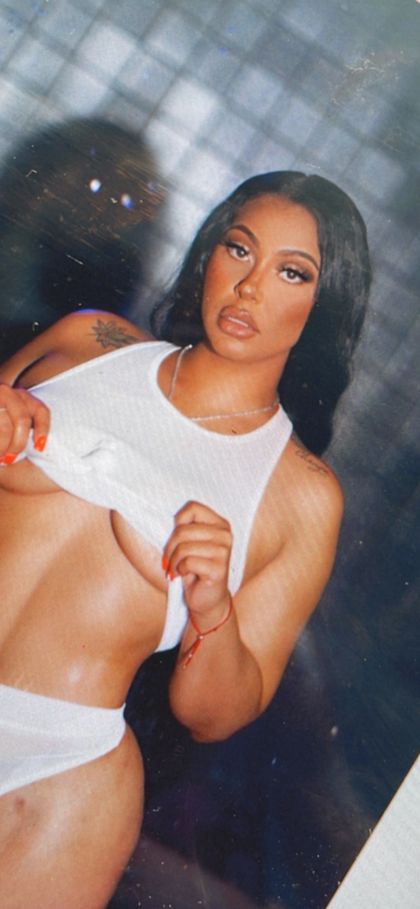 miamikardash OnlyFans picture