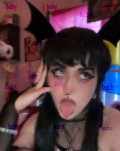 lewdbatbrat OnlyFans picture