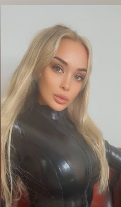latex_temptress OnlyFans picture