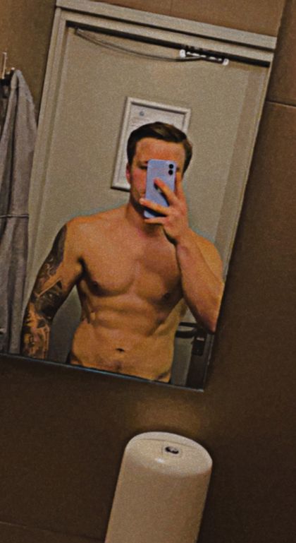 leroydm OnlyFans picture