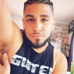 صور نيك متحركه وضعية تشبك الارجل