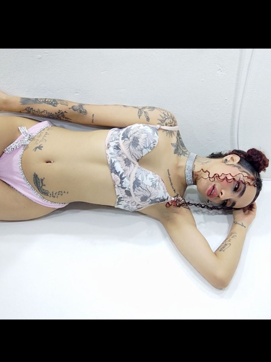 emilyolala OnlyFans profile picture